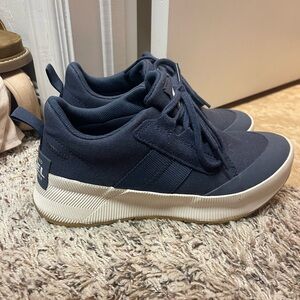 Sorel Navy Blue Athletic Shoes